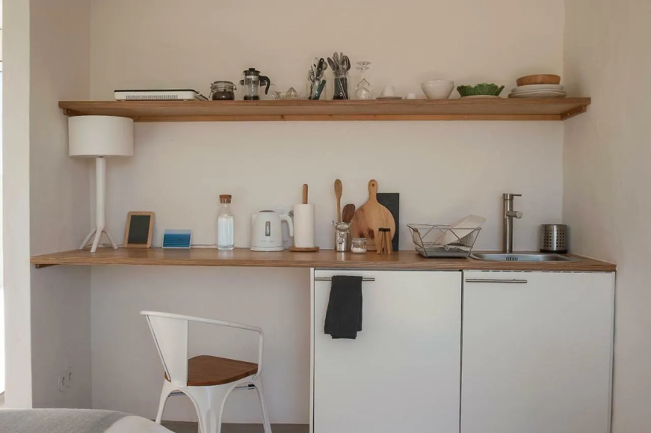 Alma Cheia Sunrise Studio Apartment Odeceixe